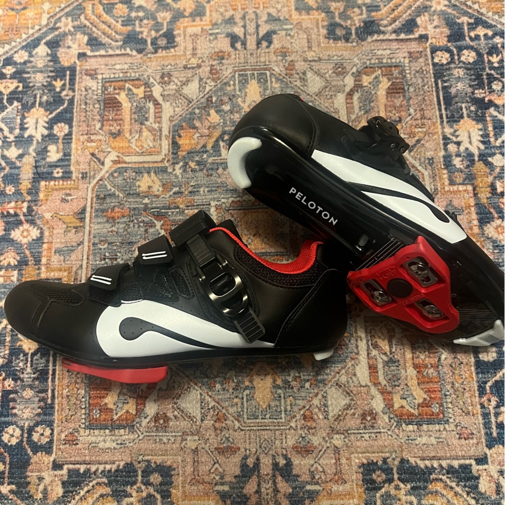 Peloton shoes size 7 women’s
